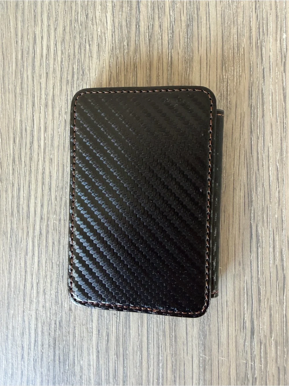 Carbon Fiber Black Slim Magnetic Wallet for MagSafe iPhone
